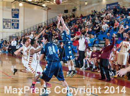Thumbnail 3 in Bellarmine vs. Menlo-Atherton (CIF CCS D1 Final) photogallery.