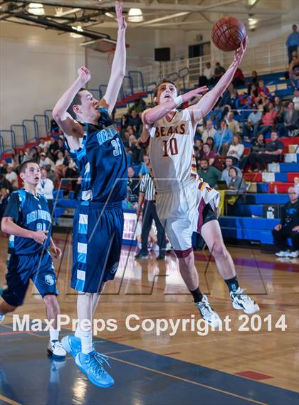 Thumbnail 2 in Bellarmine vs. Menlo-Atherton (CIF CCS D1 Final) photogallery.