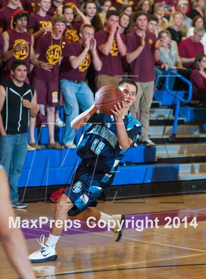 Thumbnail 3 in Bellarmine vs. Menlo-Atherton (CIF CCS D1 Final) photogallery.