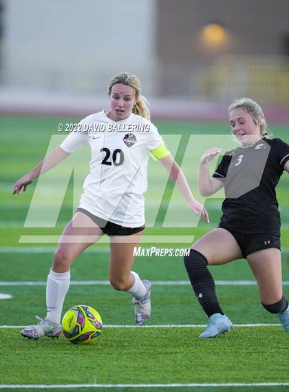 Thumbnail 3 in Marcus vs Guyer (UIL 6A Bi-District Playoff) photogallery.