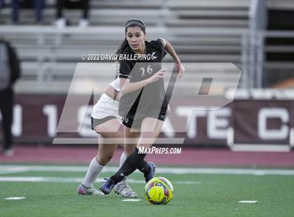 Thumbnail 2 in Marcus vs Guyer (UIL 6A Bi-District Playoff) photogallery.