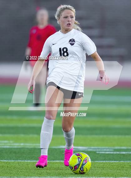 Thumbnail 2 in Marcus vs Guyer (UIL 6A Bi-District Playoff) photogallery.