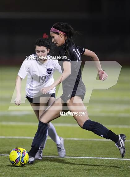 Thumbnail 3 in Marcus vs Guyer (UIL 6A Bi-District Playoff) photogallery.