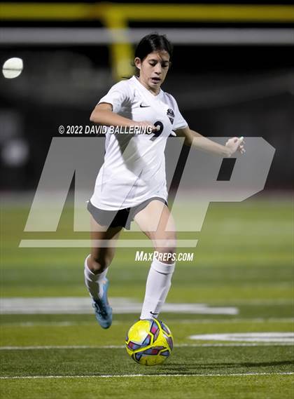 Thumbnail 1 in Marcus vs Guyer (UIL 6A Bi-District Playoff) photogallery.