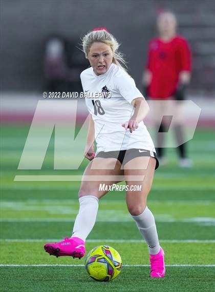 Thumbnail 1 in Marcus vs Guyer (UIL 6A Bi-District Playoff) photogallery.