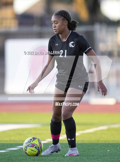 Thumbnail 1 in Marcus vs Guyer (UIL 6A Bi-District Playoff) photogallery.