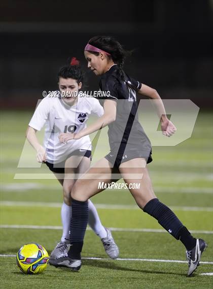 Thumbnail 2 in Marcus vs Guyer (UIL 6A Bi-District Playoff) photogallery.