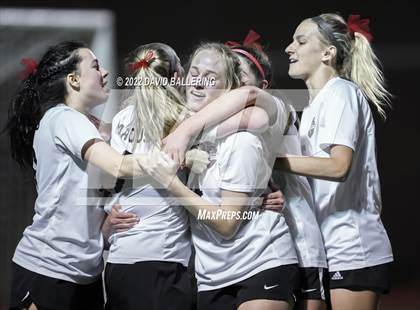 Thumbnail 1 in Marcus vs Guyer (UIL 6A Bi-District Playoff) photogallery.