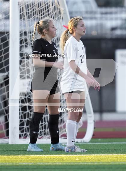 Thumbnail 1 in Marcus vs Guyer (UIL 6A Bi-District Playoff) photogallery.