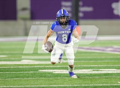 Thumbnail 2 in Roosevelt vs. Gunter (UIL 3A DII Semifinal) photogallery.