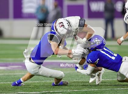Thumbnail 1 in Roosevelt vs. Gunter (UIL 3A DII Semifinal) photogallery.