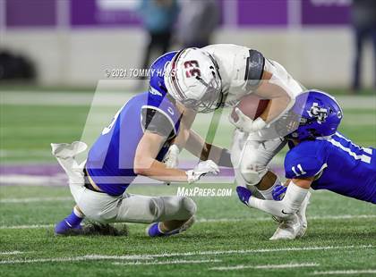 Thumbnail 2 in Roosevelt vs. Gunter (UIL 3A DII Semifinal) photogallery.