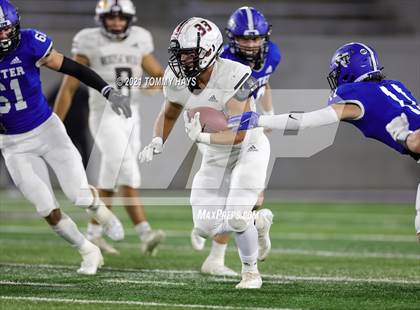 Thumbnail 1 in Roosevelt vs. Gunter (UIL 3A DII Semifinal) photogallery.
