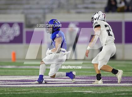 Thumbnail 3 in Roosevelt vs. Gunter (UIL 3A DII Semifinal) photogallery.