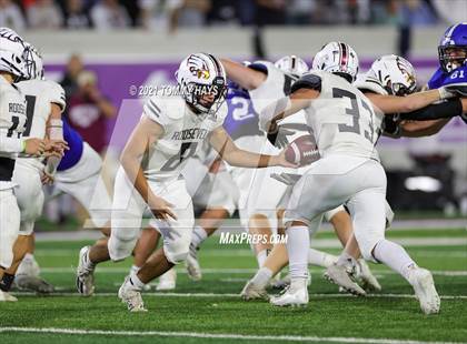 Thumbnail 2 in Roosevelt vs. Gunter (UIL 3A DII Semifinal) photogallery.