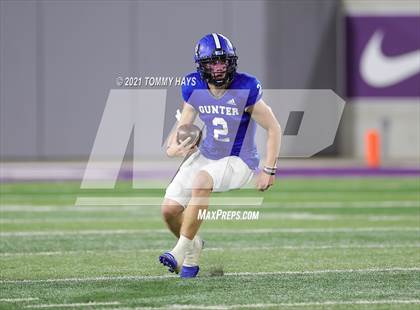 Thumbnail 1 in Roosevelt vs. Gunter (UIL 3A DII Semifinal) photogallery.
