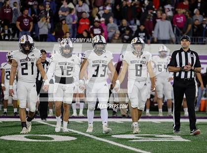 Thumbnail 1 in Roosevelt vs. Gunter (UIL 3A DII Semifinal) photogallery.