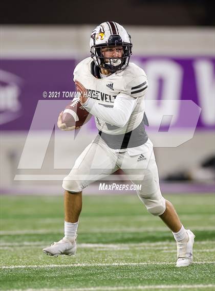 Thumbnail 3 in Roosevelt vs. Gunter (UIL 3A DII Semifinal) photogallery.
