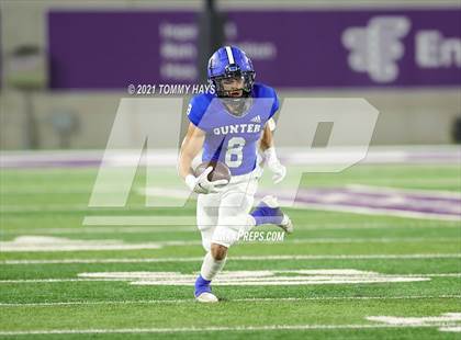 Thumbnail 3 in Roosevelt vs. Gunter (UIL 3A DII Semifinal) photogallery.