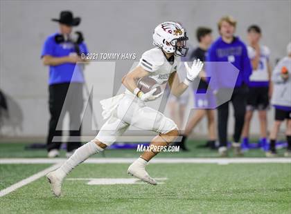 Thumbnail 2 in Roosevelt vs. Gunter (UIL 3A DII Semifinal) photogallery.