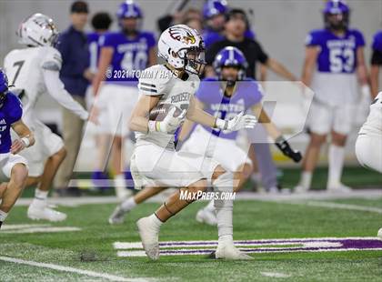 Thumbnail 3 in Roosevelt vs. Gunter (UIL 3A DII Semifinal) photogallery.