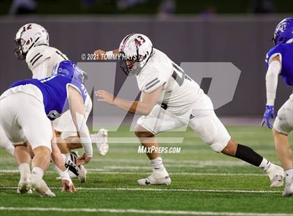 Thumbnail 2 in Roosevelt vs. Gunter (UIL 3A DII Semifinal) photogallery.