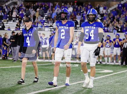 Thumbnail 1 in Roosevelt vs. Gunter (UIL 3A DII Semifinal) photogallery.