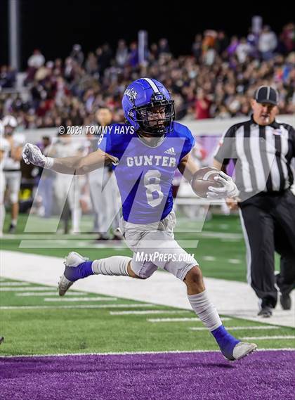 Thumbnail 2 in Roosevelt vs. Gunter (UIL 3A DII Semifinal) photogallery.