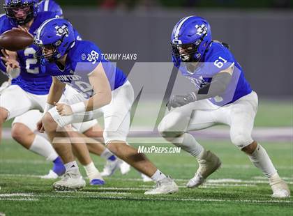 Thumbnail 2 in Roosevelt vs. Gunter (UIL 3A DII Semifinal) photogallery.