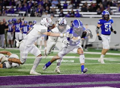 Thumbnail 2 in Roosevelt vs. Gunter (UIL 3A DII Semifinal) photogallery.