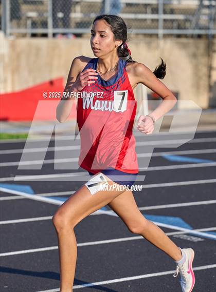 Thumbnail 2 in UIL 6A Track & Field Area 21&22 (3200M) photogallery.