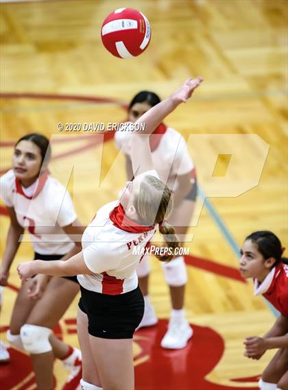 Thumbnail 2 in Borger @ Perryton  photogallery.