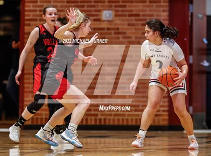 Thumbnail 2 in Wallace vs Lakeside (1AD1 District 1 Championship) photogallery.