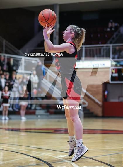Thumbnail 3 in Wallace vs Lakeside (1AD1 District 1 Championship) photogallery.