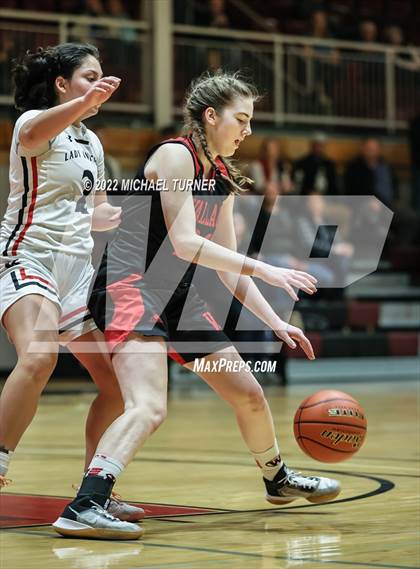 Thumbnail 1 in Wallace vs Lakeside (1AD1 District 1 Championship) photogallery.