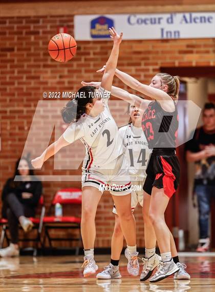 Thumbnail 1 in Wallace vs Lakeside (1AD1 District 1 Championship) photogallery.