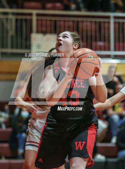 Thumbnail 2 in Wallace vs Lakeside (1AD1 District 1 Championship) photogallery.