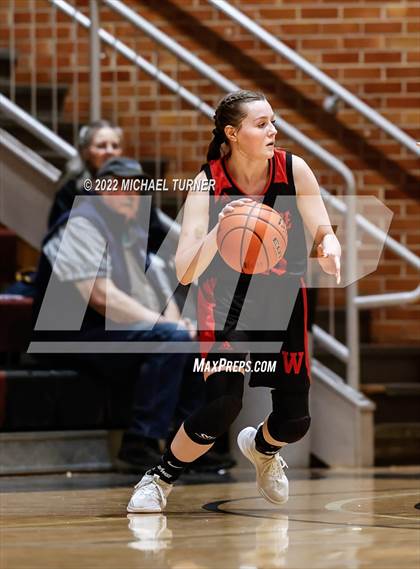 Thumbnail 1 in Wallace vs Lakeside (1AD1 District 1 Championship) photogallery.