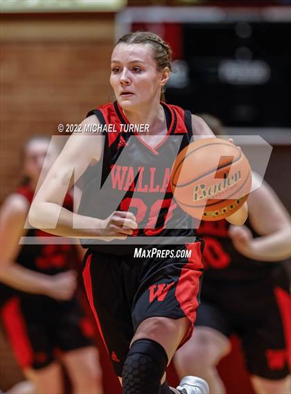 Thumbnail 1 in Wallace vs Lakeside (1AD1 District 1 Championship) photogallery.