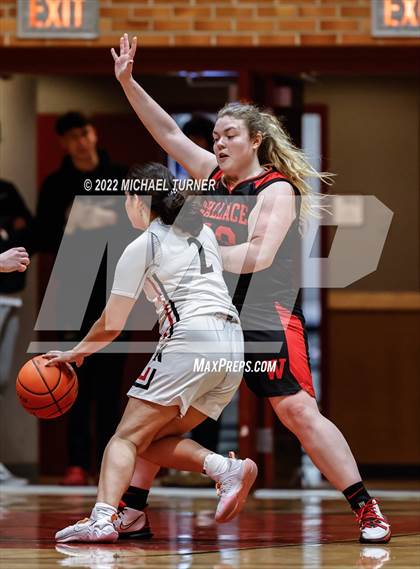 Thumbnail 3 in Wallace vs Lakeside (1AD1 District 1 Championship) photogallery.