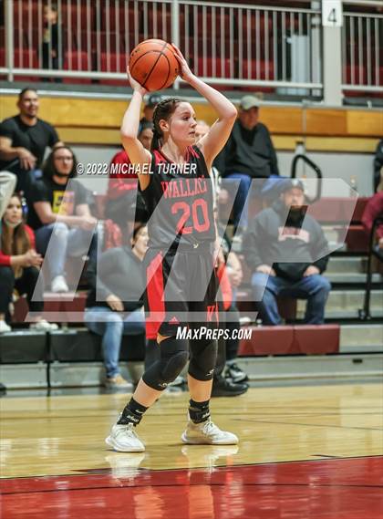 Thumbnail 3 in Wallace vs Lakeside (1AD1 District 1 Championship) photogallery.
