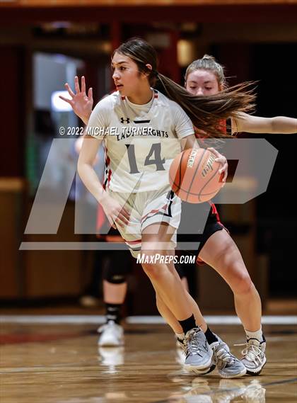 Thumbnail 1 in Wallace vs Lakeside (1AD1 District 1 Championship) photogallery.