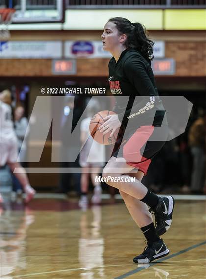 Thumbnail 2 in Wallace vs Lakeside (1AD1 District 1 Championship) photogallery.