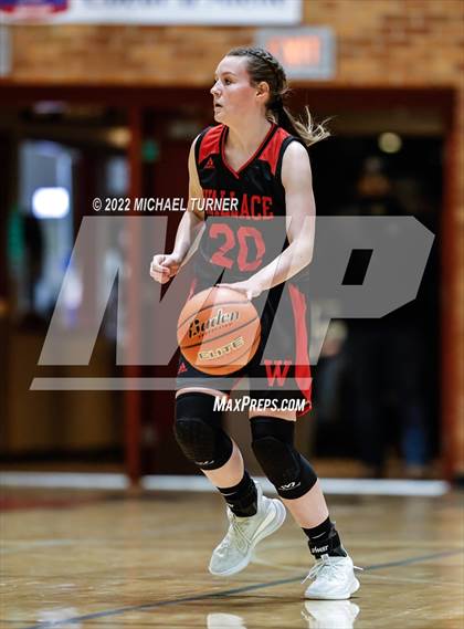 Thumbnail 2 in Wallace vs Lakeside (1AD1 District 1 Championship) photogallery.