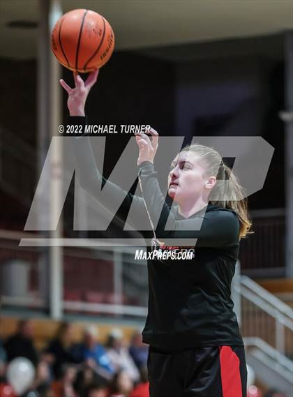 Thumbnail 2 in Wallace vs Lakeside (1AD1 District 1 Championship) photogallery.