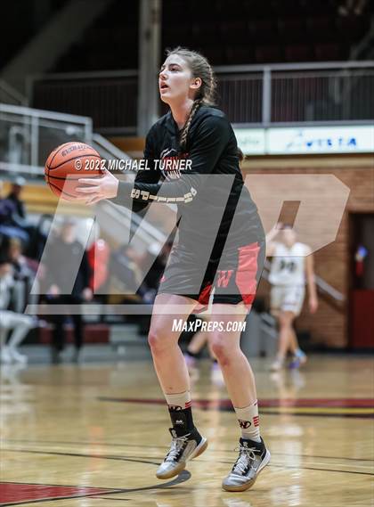 Thumbnail 1 in Wallace vs Lakeside (1AD1 District 1 Championship) photogallery.