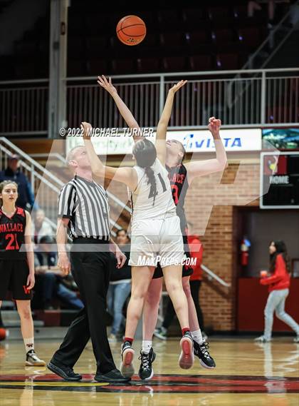 Thumbnail 1 in Wallace vs Lakeside (1AD1 District 1 Championship) photogallery.