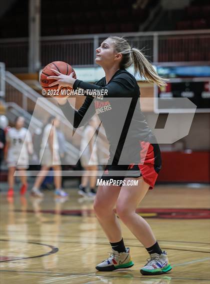 Thumbnail 2 in Wallace vs Lakeside (1AD1 District 1 Championship) photogallery.