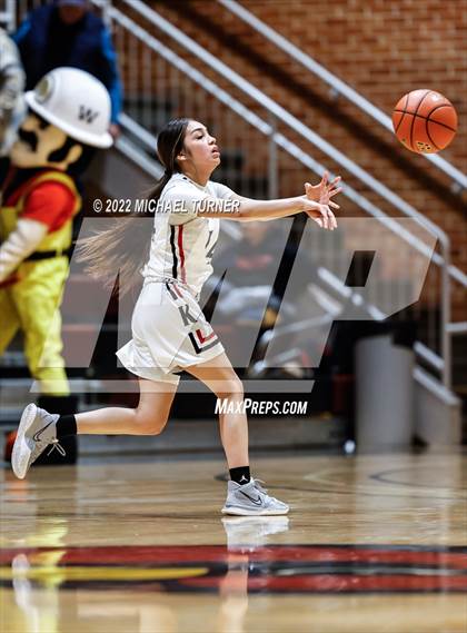 Thumbnail 2 in Wallace vs Lakeside (1AD1 District 1 Championship) photogallery.