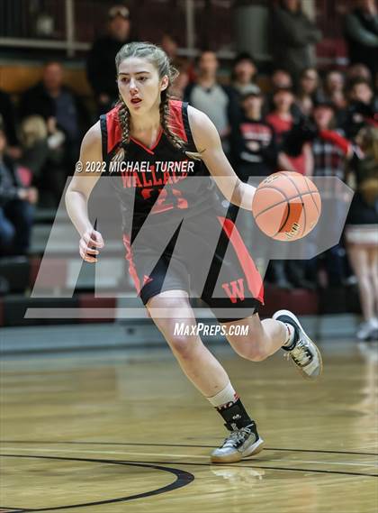 Thumbnail 2 in Wallace vs Lakeside (1AD1 District 1 Championship) photogallery.